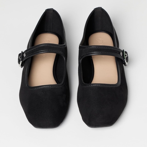 NWT The Drop Levina Microsuede Mary Jane
Flats Size 8.5 - Picture 2 of 12
